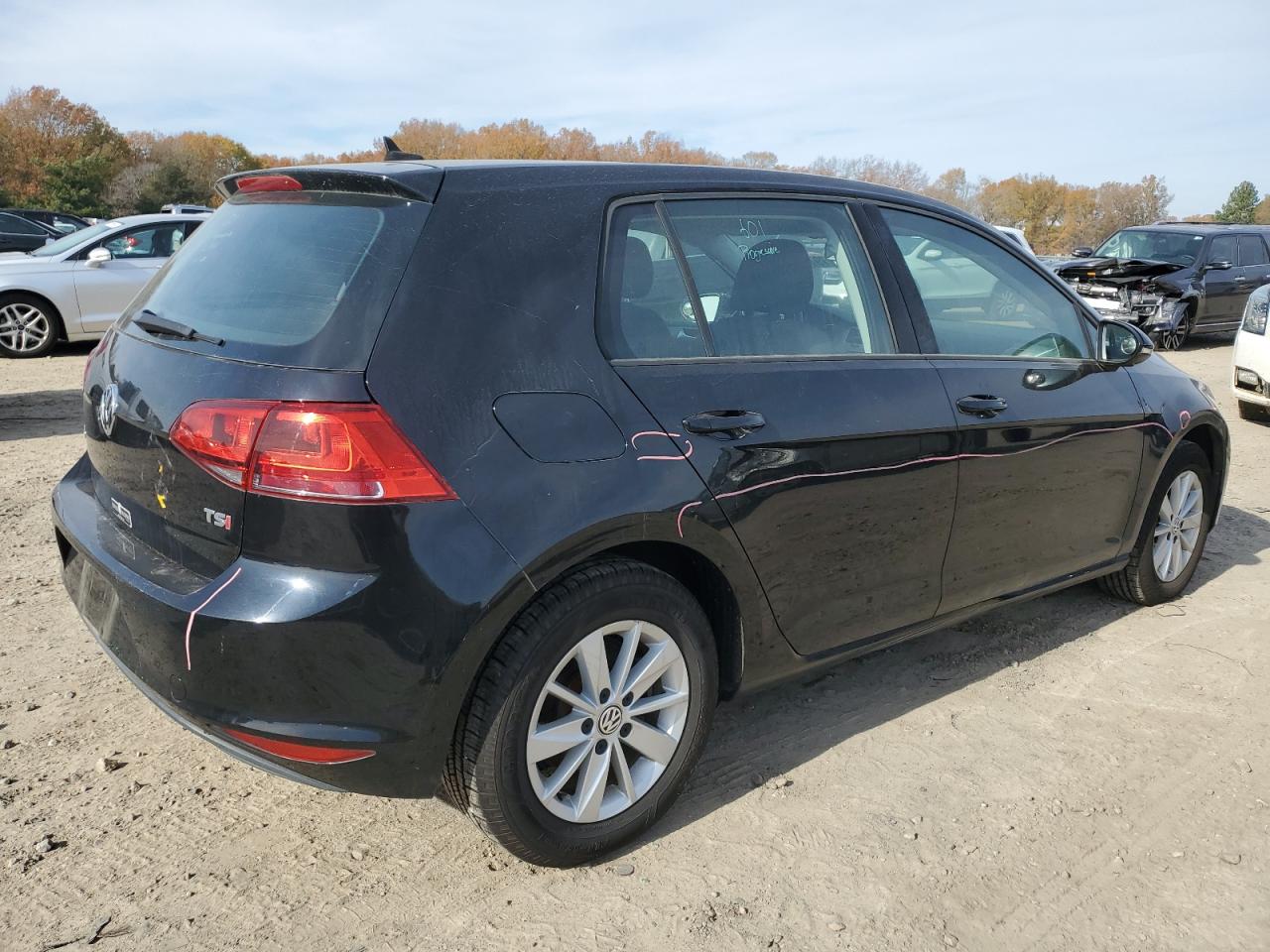 Obraz 3 z 2016 VOLKSWAGEN GOLF S/SE 2016 z VIN 3VW217AU7GM035512