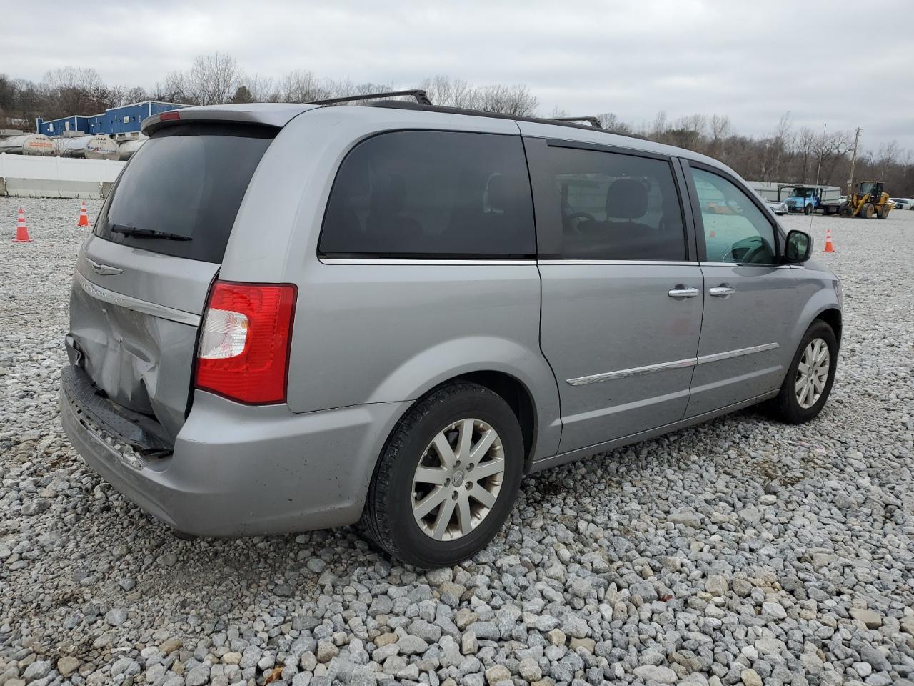 Image 3 of 2016 CHRYSLER TOWN & COUNTRY TOURING 2016 with VIN 2C4RC1BG8GR121342