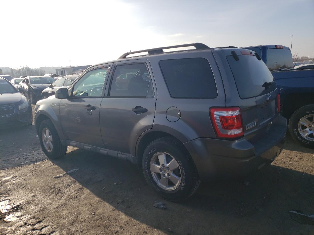 Image 2 of 2011 FORD ESCAPE XLT 2011 with VIN 1FMCU9DG1BKA21908