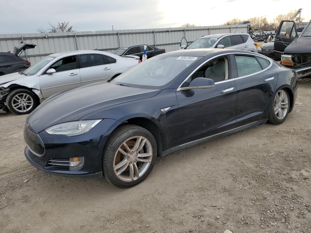 Tesla Model S 2013 image