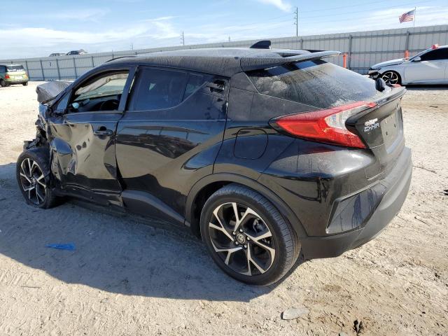 Obraz 2 z 2021 TOYOTA C-HR XLE 2021 z VIN NMTKHMBX6MR123760
