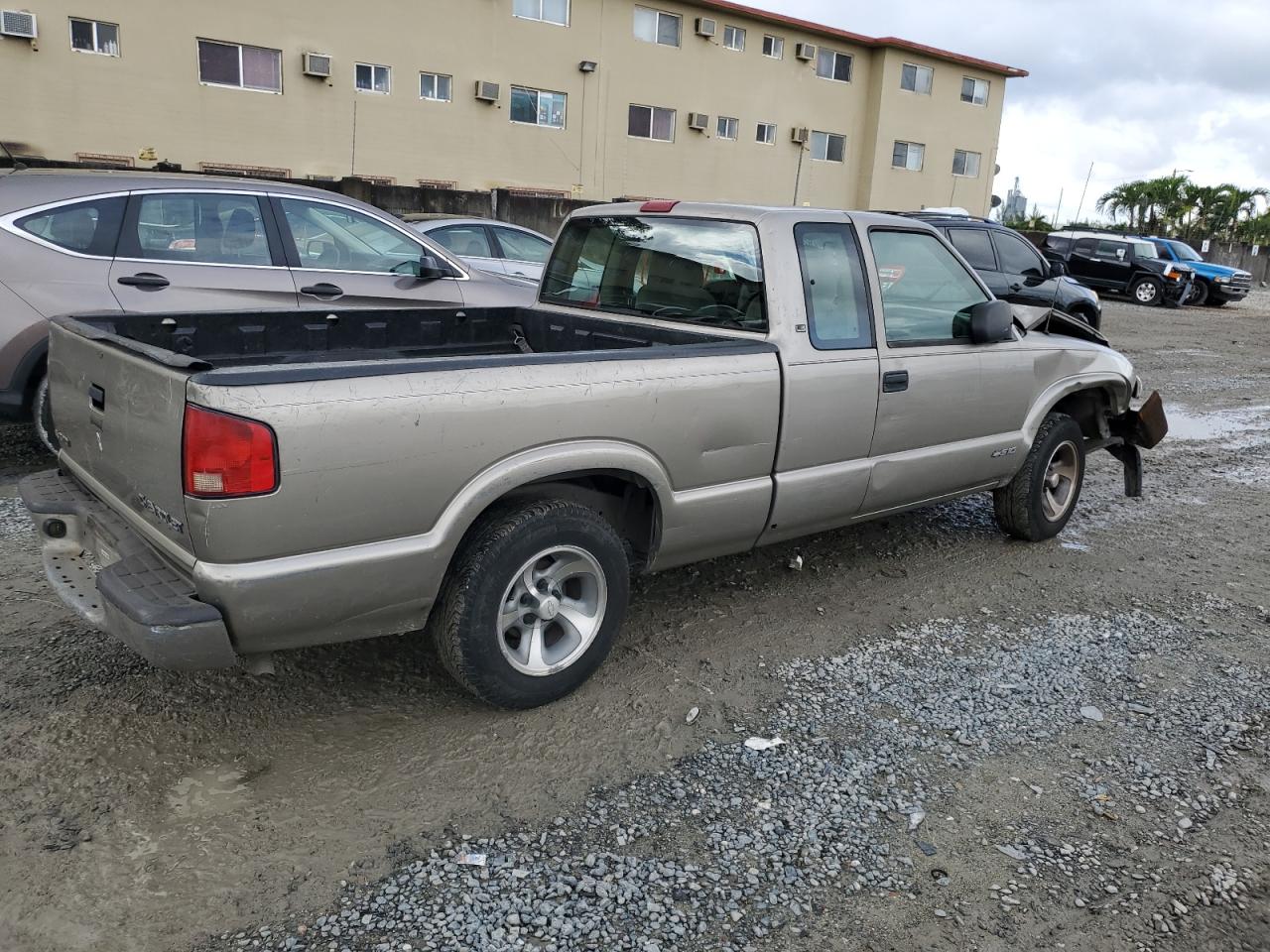 Obraz 3 z 2001 CHEVROLET S TRUCK S10 2001 z VIN 1GCCS19W918114859