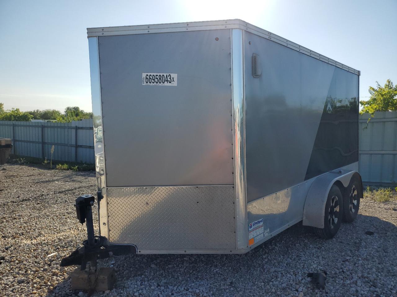 Изображение 2 2013 UTILITY UNKNOWN 2013 с VIN 48BTE1221DA128367