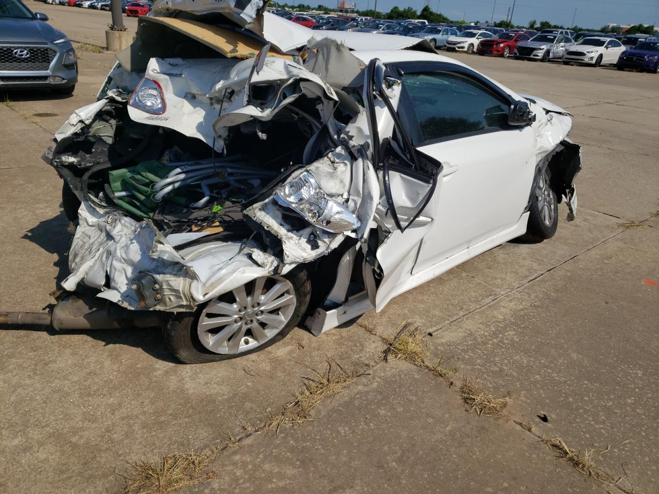 Obraz 3 z 2010 TOYOTA COROLLA BASE 2010 z VIN 1NXBU4EE3AZ369708