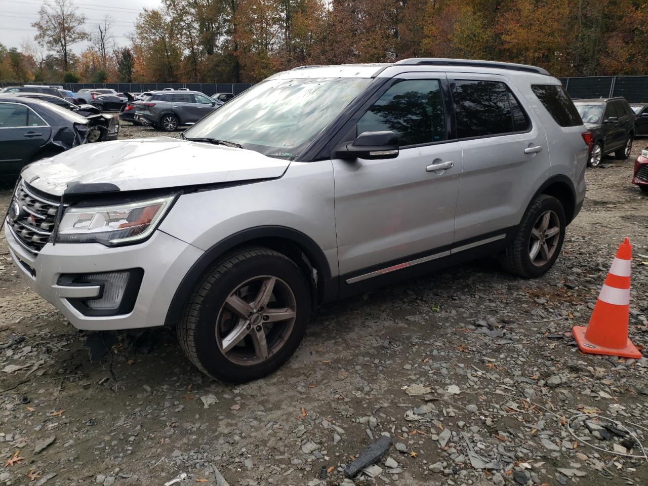 Image 1 of 2017 FORD EXPLORER XLT 2017 with VIN 1FM5K8D80HGD17516