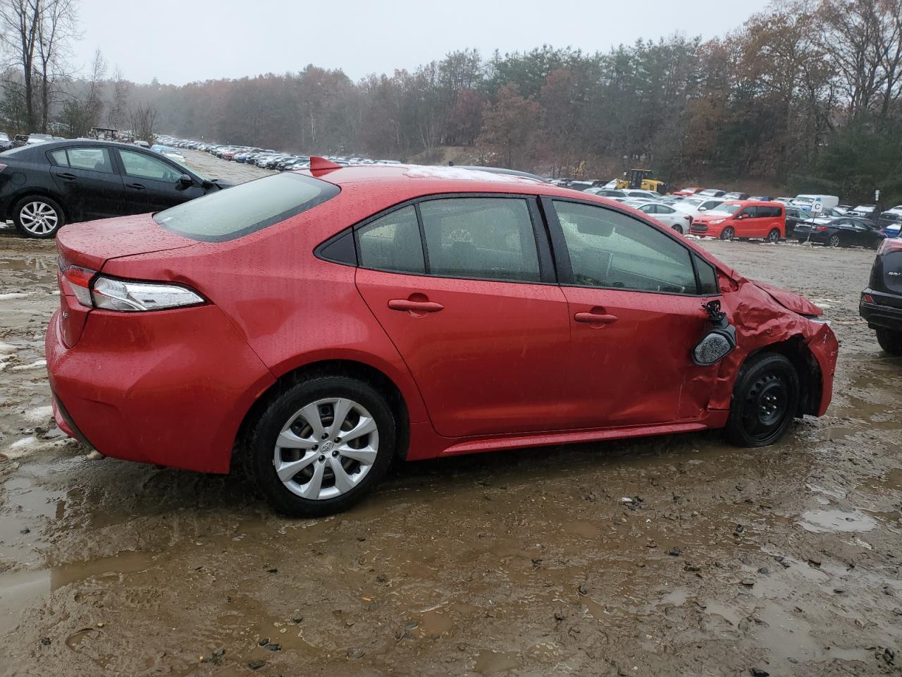 Image 3 of 2020 TOYOTA COROLLA LE 2020 with VIN JTDEPRAE8LJ046206
