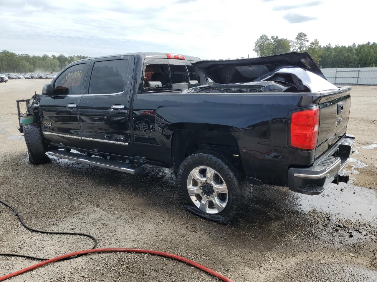 Image 2 of 2018 CHEVROLET SILVERADO K2500 HEAVY DUTY LTZ 2018 with VIN 1GC1KWEY2JF222425