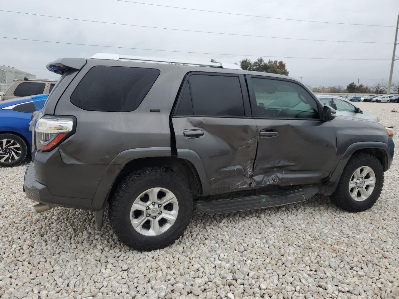 Изображение 3 2014 TOYOTA 4RUNNER SR5 2014 с VIN JTEZU5JR7E5075628