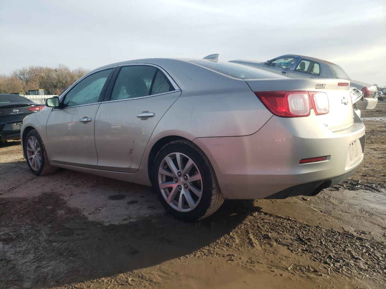 Image 2 of 2015 CHEVROLET MALIBU LTZ 2015 with VIN 1G11F5SL4FF300811