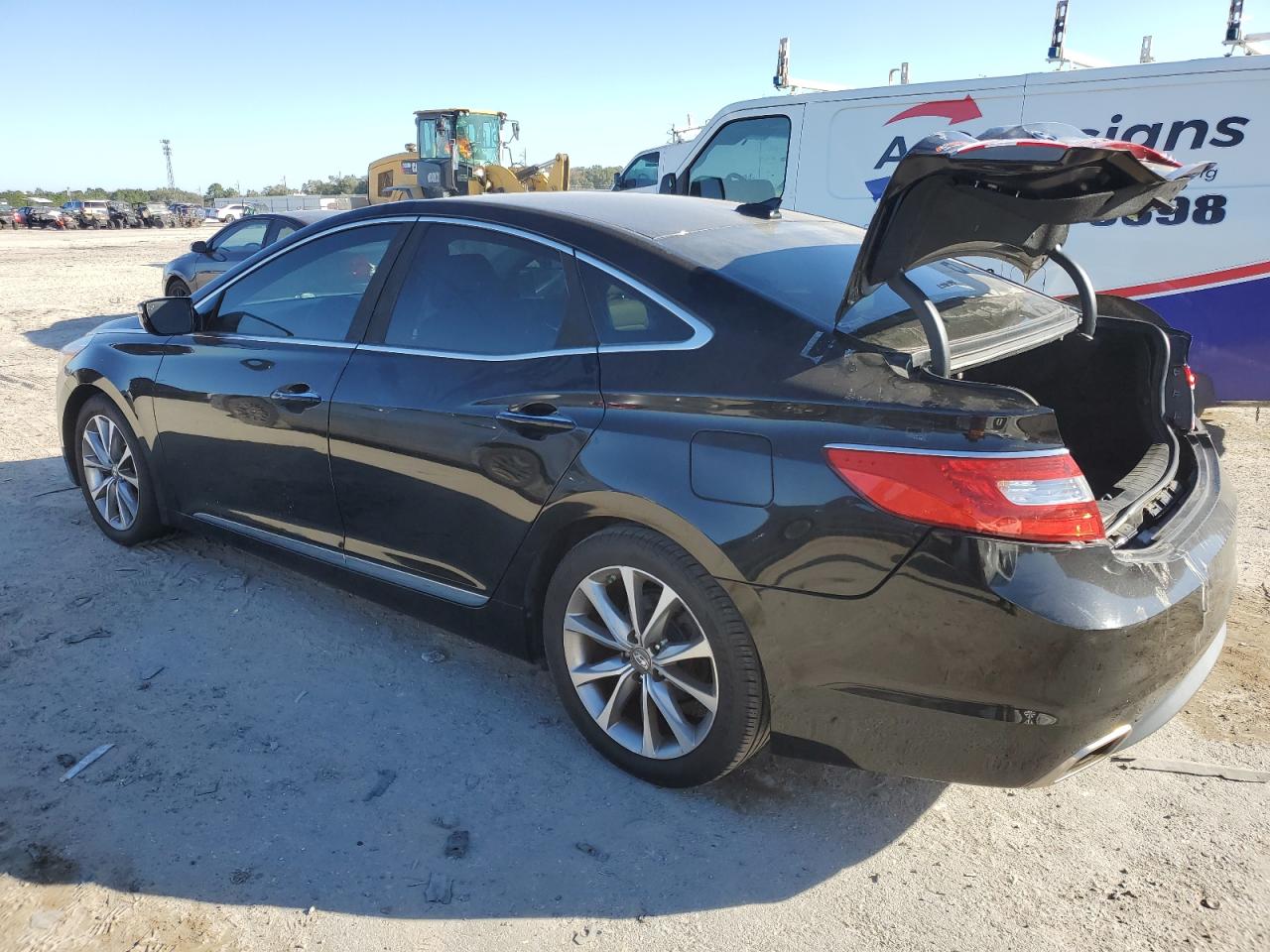 Obraz 2 z 2016 HYUNDAI AZERA  2016 z VIN KMHFG4JG0GA569584