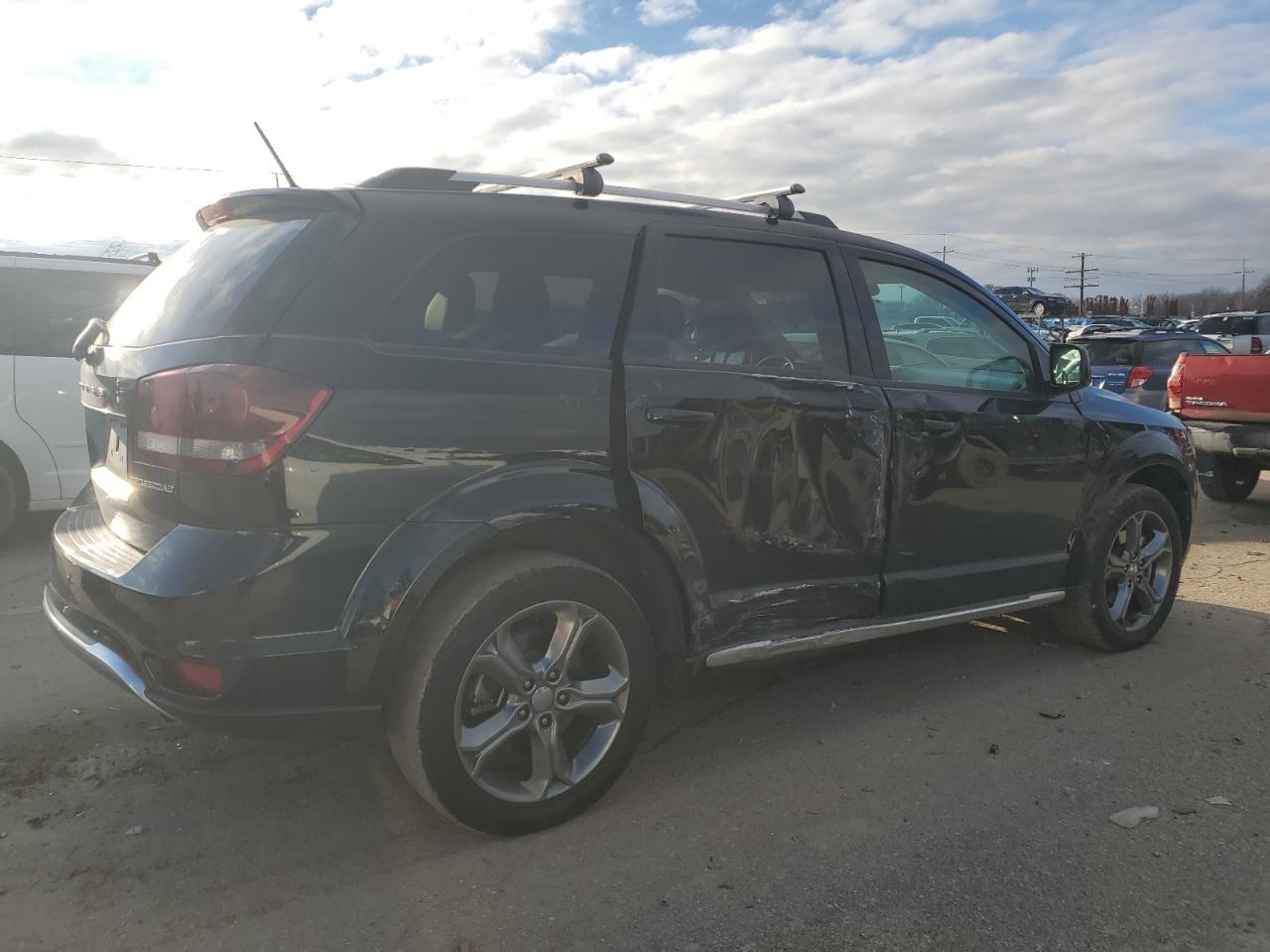 Image 3 of 2017 DODGE JOURNEY CROSSROAD 2017 with VIN 3C4PDCGB3HT579169