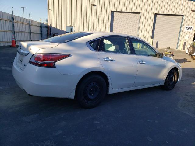 Image 3 of 2014 NISSAN ALTIMA 2.5 2014 with VIN 1N4AL3AP3EN379939