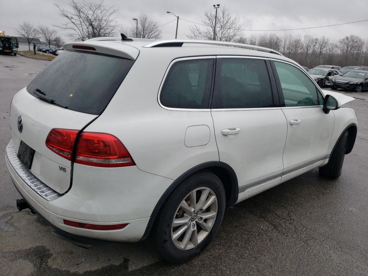 Image 3 of 2013 VOLKSWAGEN TOUAREG V6 2013 with VIN WVGEF9BP2DD013930