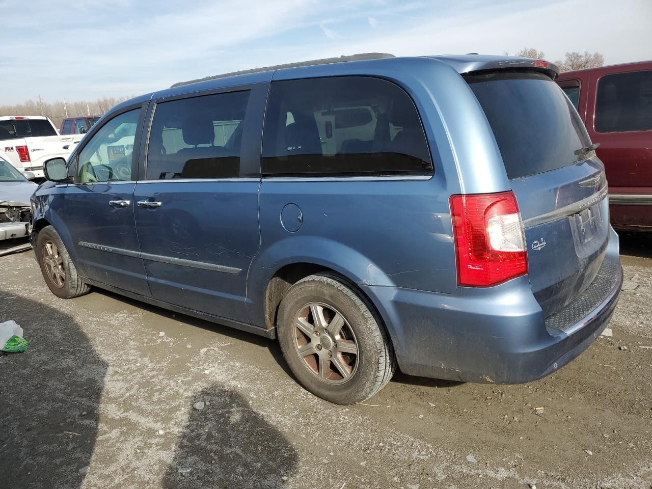 Obraz 2 z 2011 CHRYSLER TOWN & COUNTRY TOURING 2011 z VIN 2A4RR5DG8BR746670
