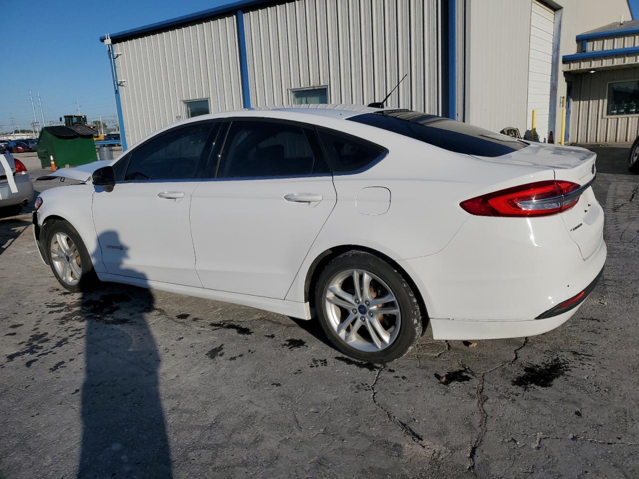 Obraz 2 z 2018 FORD FUSION SE HYBRID 2018 z VIN 3FA6P0LU7JR172490