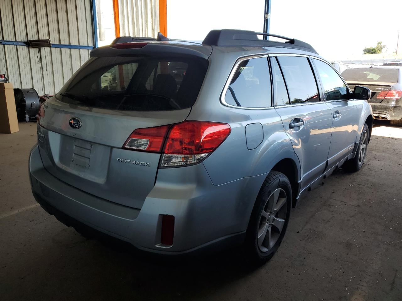 Obraz 3 z 2014 SUBARU OUTBACK 2.5I PREMIUM 2014 z VIN 4S4BRCCC9E3253079