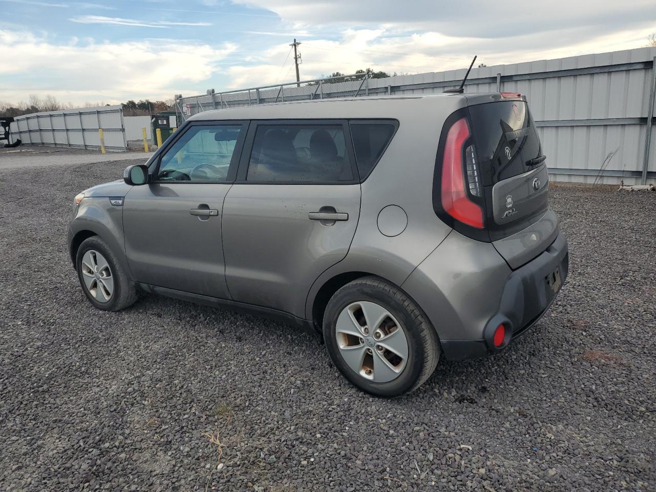 Image 2 of 2015 KIA SOUL  2015 with VIN KNDJN2A21F7232964