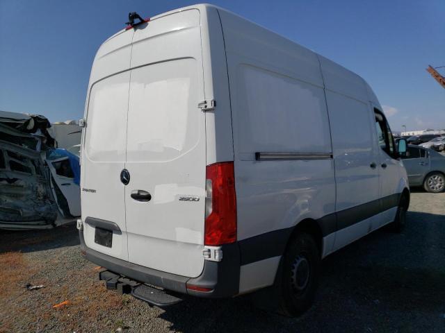 Obraz 3 z 2020 MERCEDES-BENZ SPRINTER 2500 2020 z VIN W1W4EBHY1LT022220