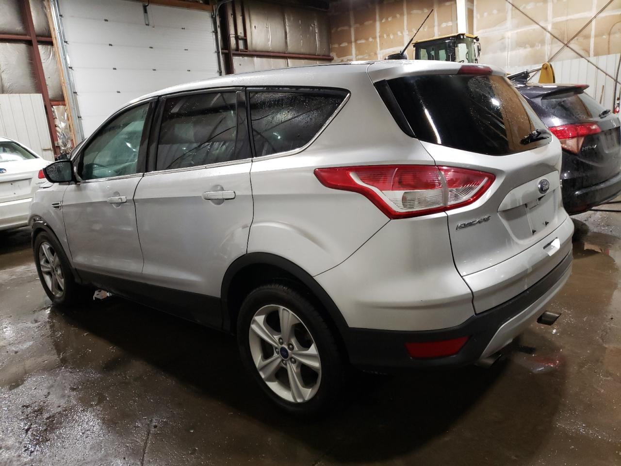 Image 2 of 2014 FORD ESCAPE SE 2014 with VIN 1FMCU9GX2EUC02133