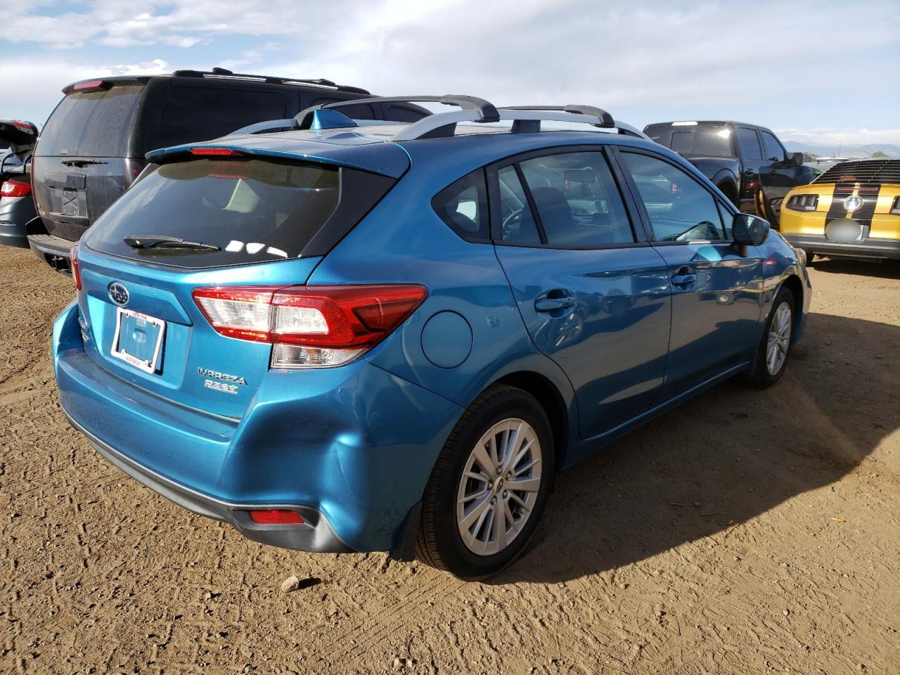 Obraz 3 z 2017 SUBARU IMPREZA PREMIUM 2017 z VIN 4S3GTAB66H3715582