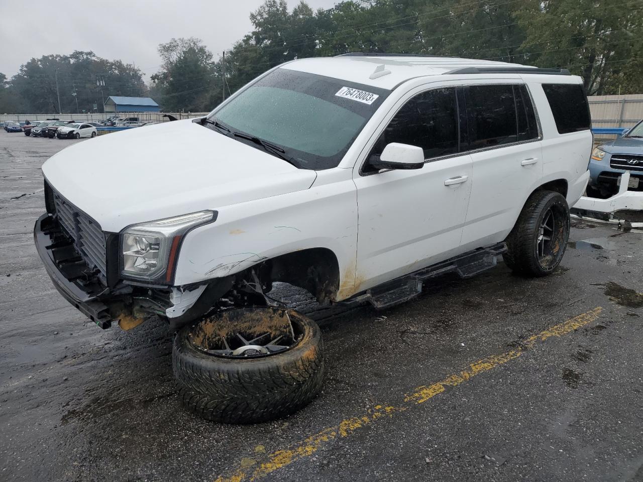 Изображение 1 2017 GMC YUKON SLE 2017 с VIN 1GKS1AKC8HR286887