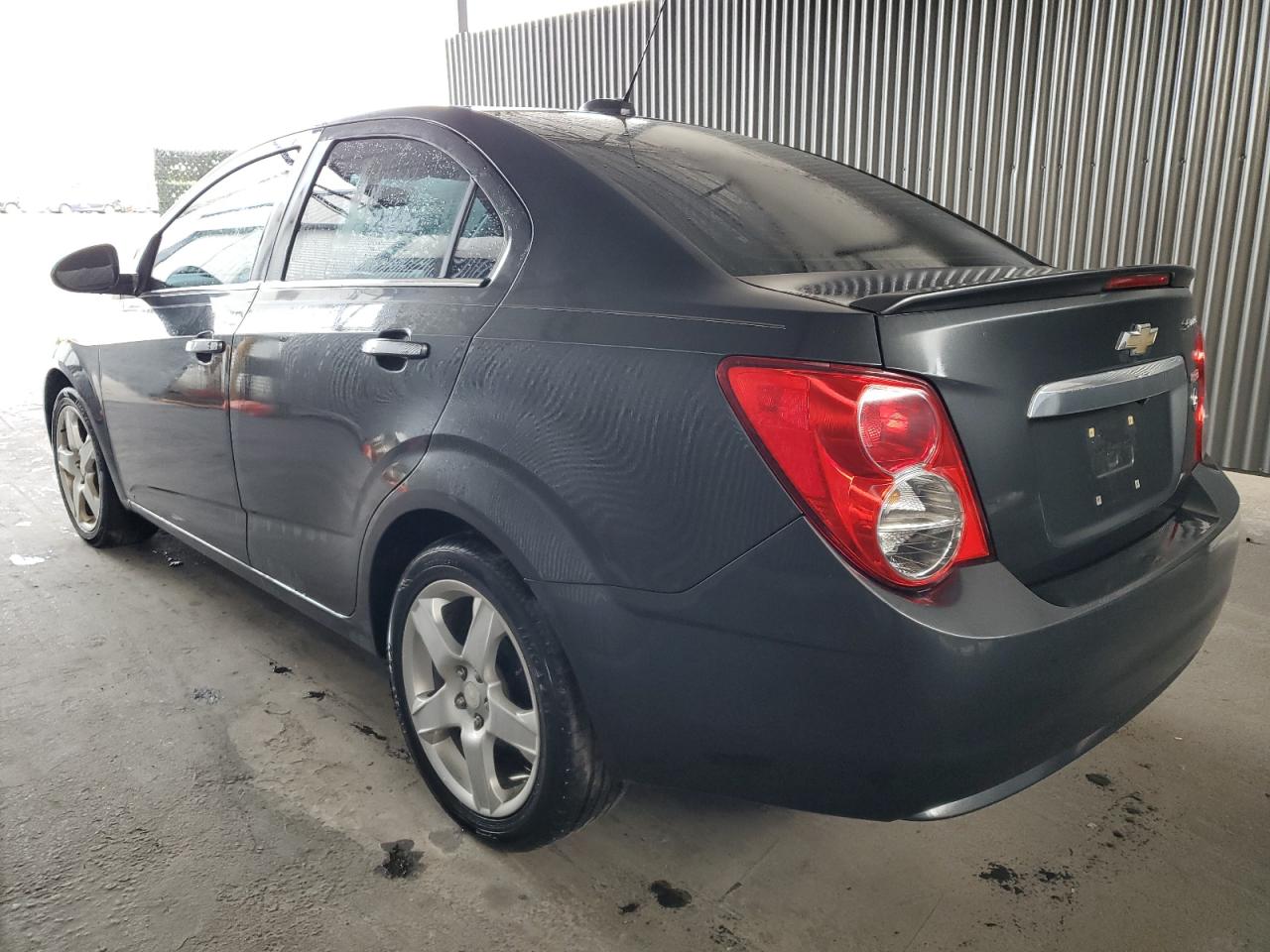 Изображение 2 2016 CHEVROLET SONIC LTZ 2016 с VIN 1G1JE5SB4G4134779