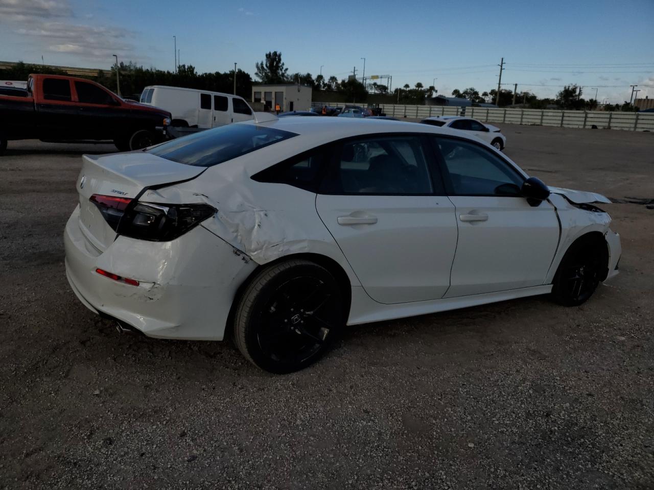 Obraz 3 z 2022 HONDA CIVIC SPORT 2022 z VIN 2HGFE2F51NH539323