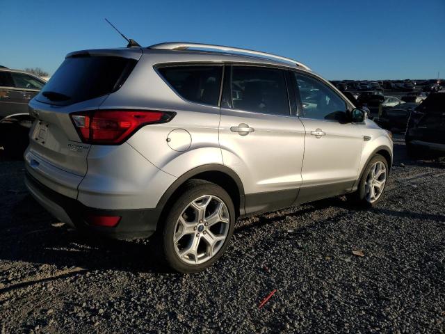 Obraz 3 z 2019 FORD ESCAPE TITANIUM 2019 z VIN 1FMCU9J90KUA43389