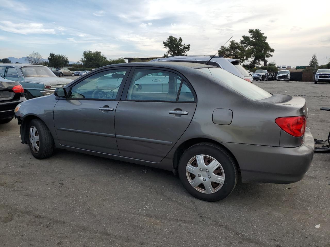 Изображение 2 2006 TOYOTA COROLLA CE 2006 с VIN 1NXBR32EX6Z605567