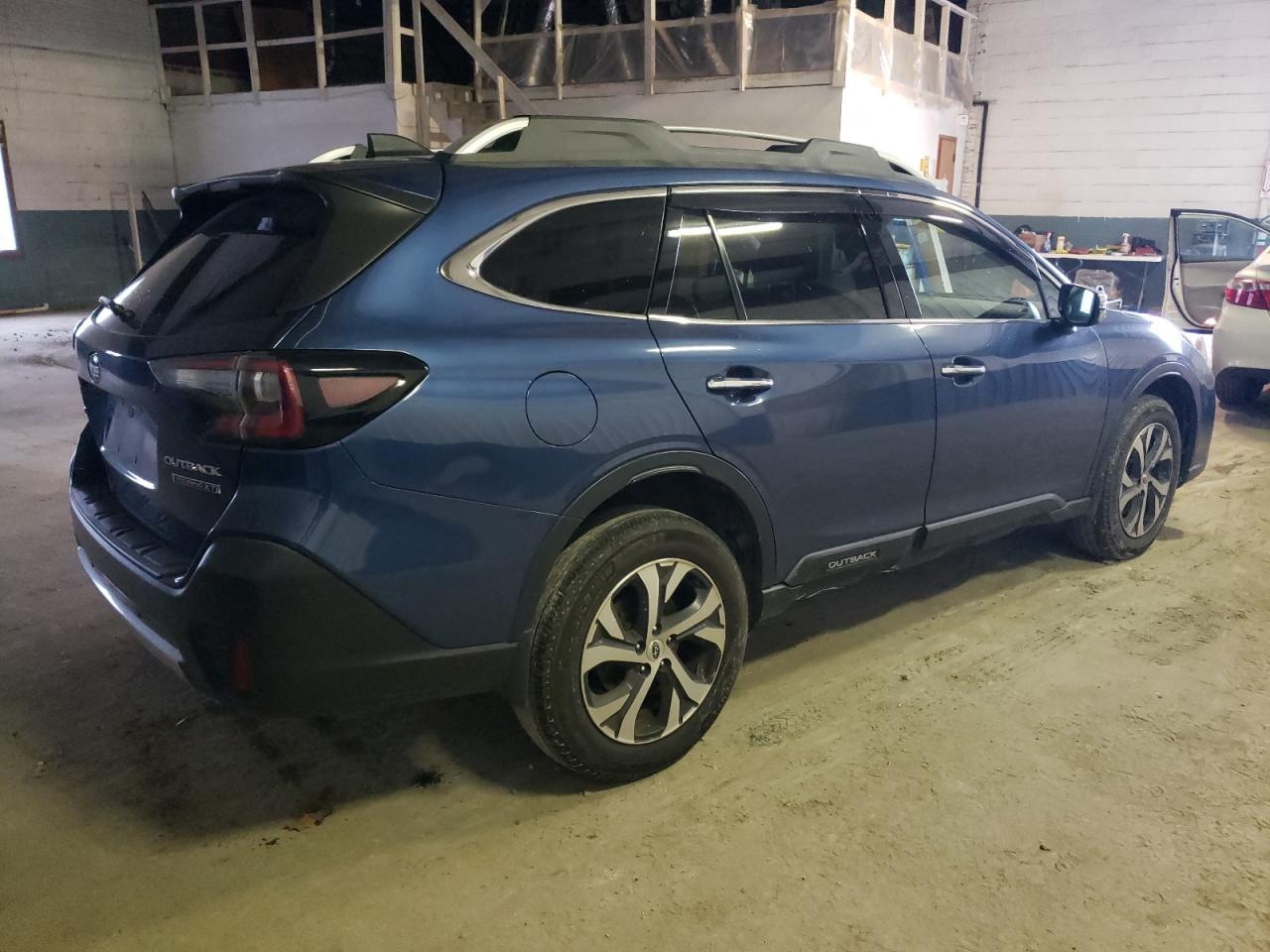 Image 3 of 2021 SUBARU OUTBACK TOURING 2021 with VIN 4S4BTGPD5M3140417