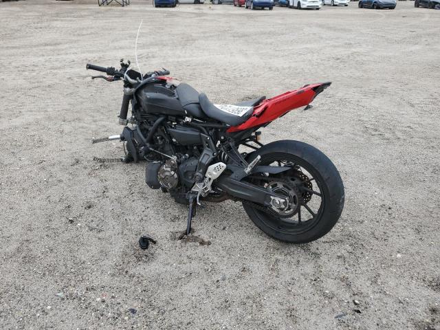 Изображение 3 2017 YAMAHA FZ07A  2017 с VIN JYARM20E2HA000988