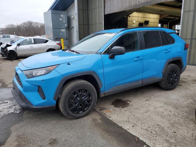 Image 1 of 2019 TOYOTA RAV4 LE 2019 with VIN JTMH1RFV7KJ010609