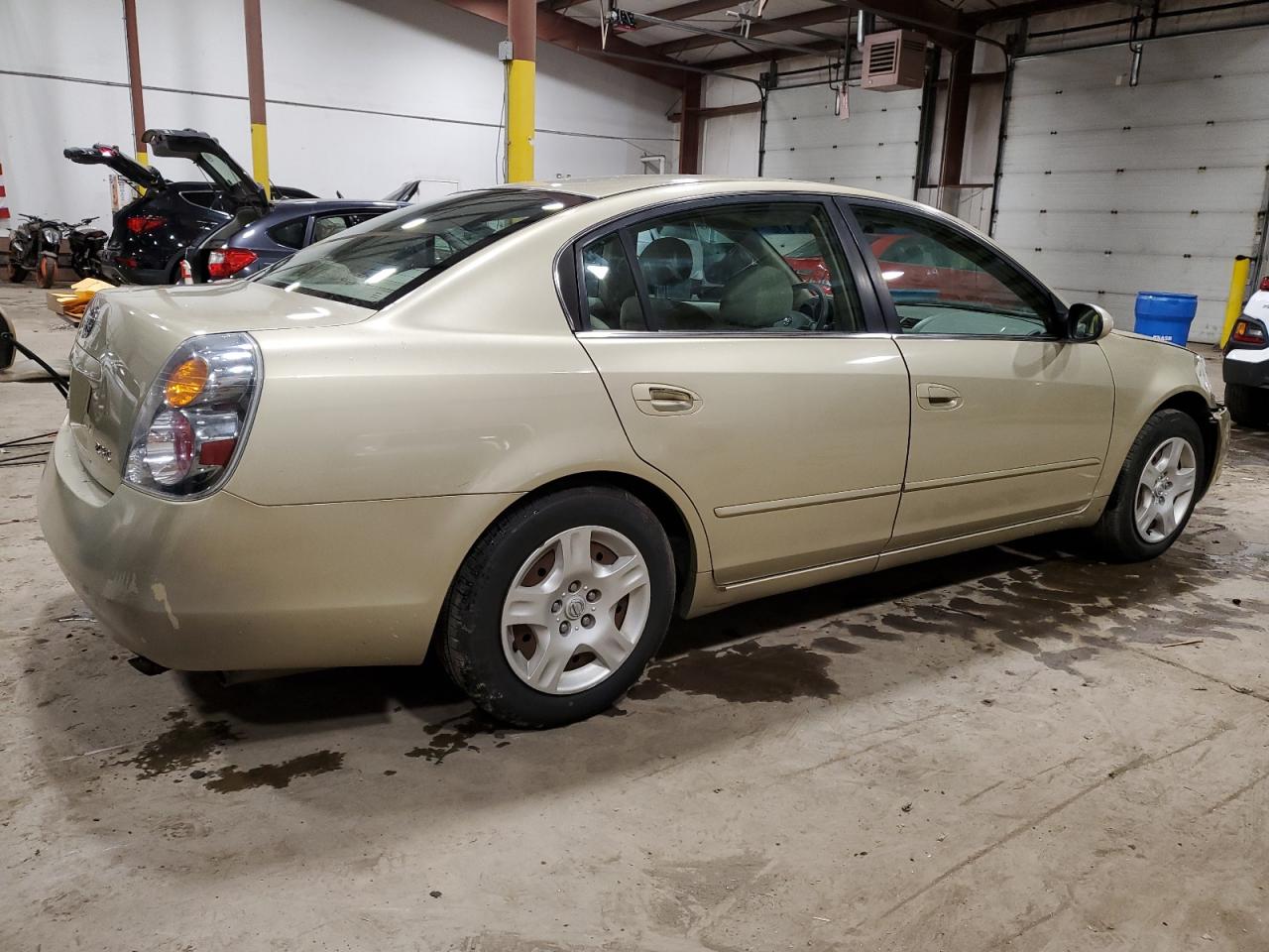 Obraz 3 z 2004 NISSAN ALTIMA BASE 2004 z VIN 1N4AL11DX4C109210