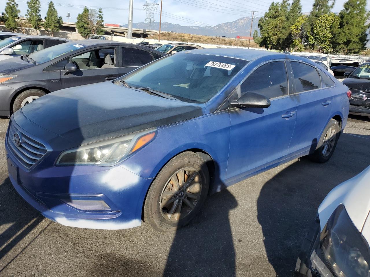 Obraz 1 z 2015 HYUNDAI SONATA SE 2015 z VIN 5NPE24AF5FH181960