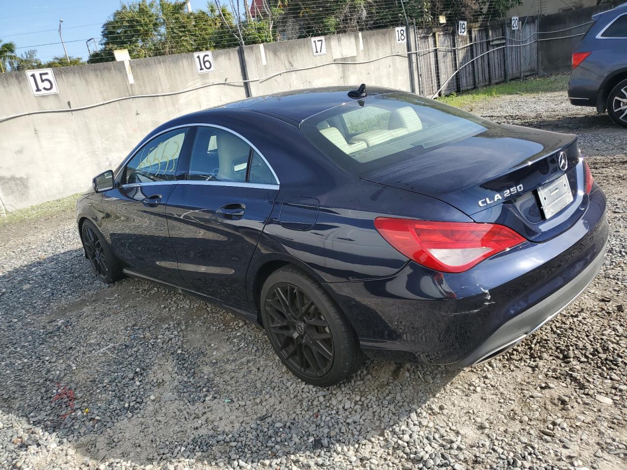 Obraz 2 z 2018 MERCEDES-BENZ CLA 250 4MATIC 2018 z VIN WDDSJ4GB7JN585206