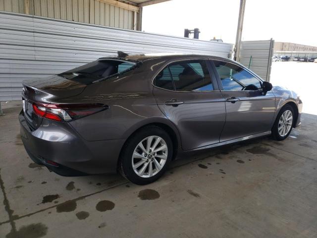 Image 3 of 2022 TOYOTA CAMRY LE 2022 with VIN 4T1C11AK3NU655216