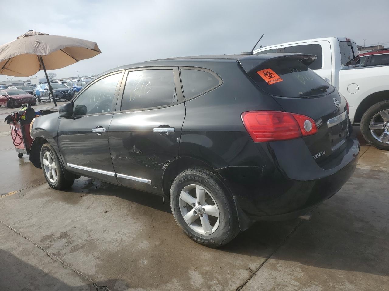 Obraz 2 z 2013 NISSAN ROGUE S 2013 z VIN JN8AS5MT8DW531888