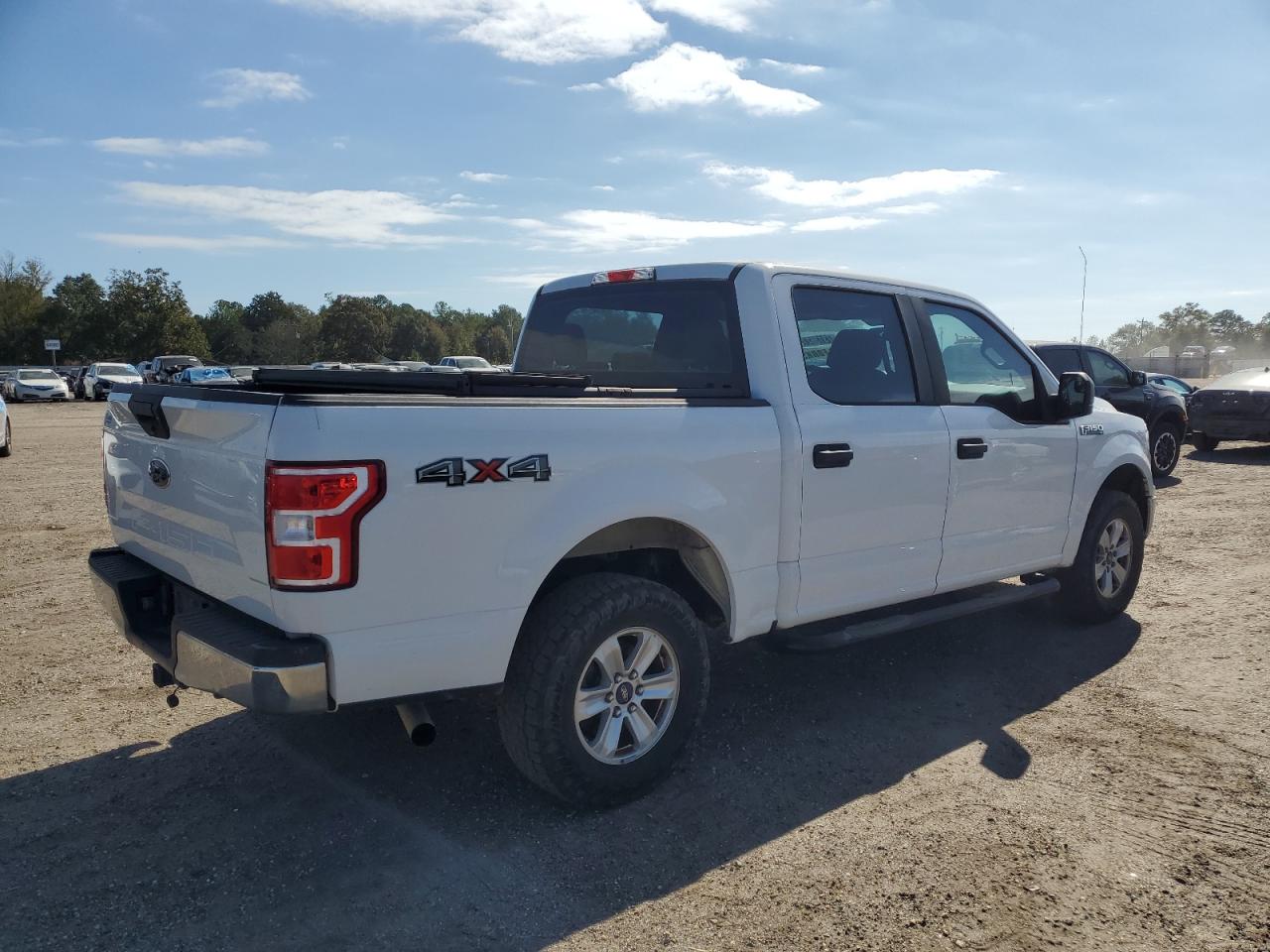 Obraz 3 z 2018 FORD F150 SUPERCREW 2018 z VIN 1FTEW1E57JFA65232