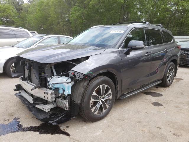 Изображение 2021 TOYOTA HIGHLANDER XLE 2021