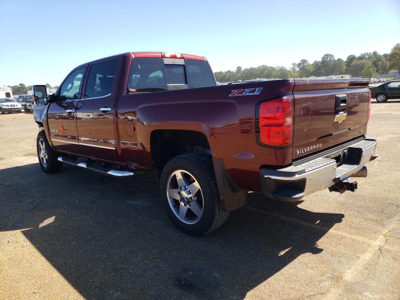 Image 2 of 2016 CHEVROLET SILVERADO K2500 HEAVY DUTY LTZ 2016 with VIN 1GC1KWE84GF282568