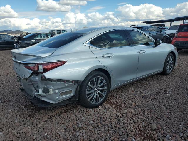 Image 3 of 2019 LEXUS ES 300H 2019 with VIN JTHB21B12K2037183