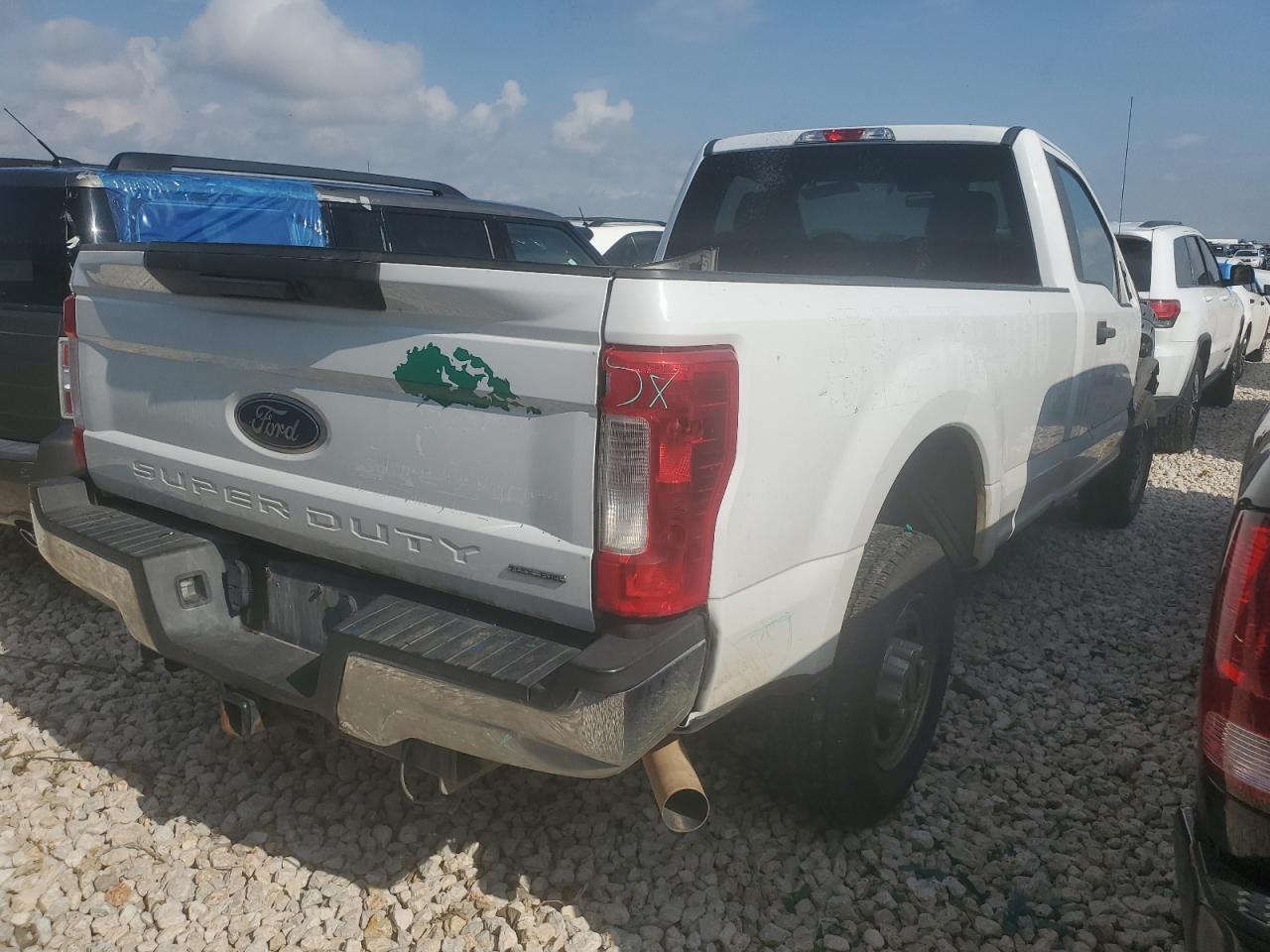 Obraz 3 z 2017 FORD F250 SUPER DUTY 2017 z VIN 1FTBF2A61HED30976