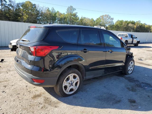Image 3 of 2019 FORD ESCAPE S 2019 with VIN 1FMCU0F76KUA01943