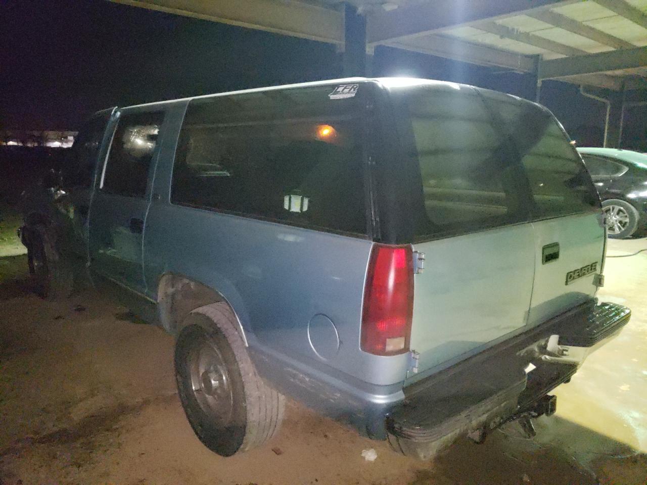 Изображение 2 1993 CHEVROLET SUBURBAN C2500 1993 с VIN 1GNGC26K0PJ399532