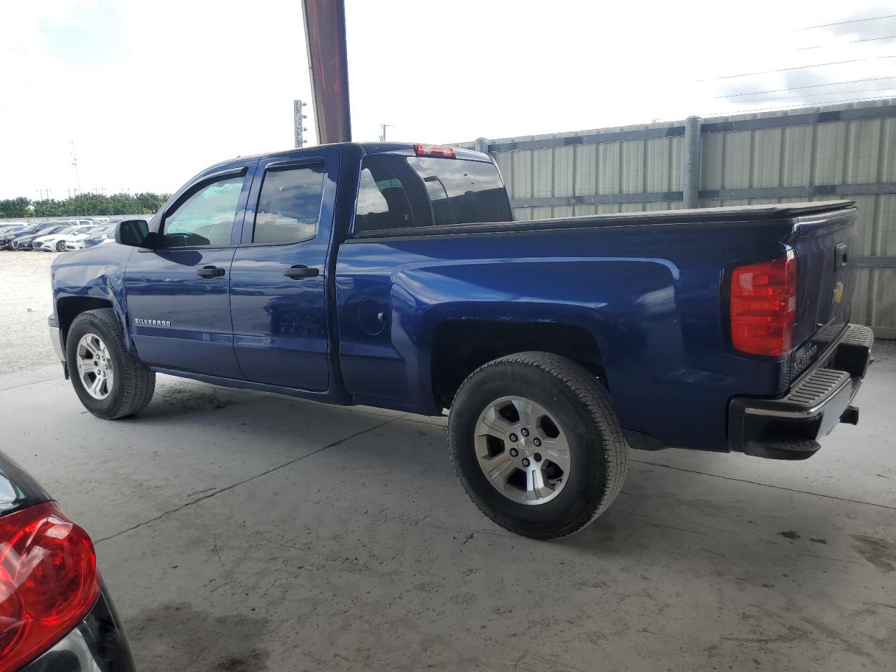 Изображение 2 Chevrolet Silverado K1500 Lt 2014 с VIN 1GCVKREC6EZ214775