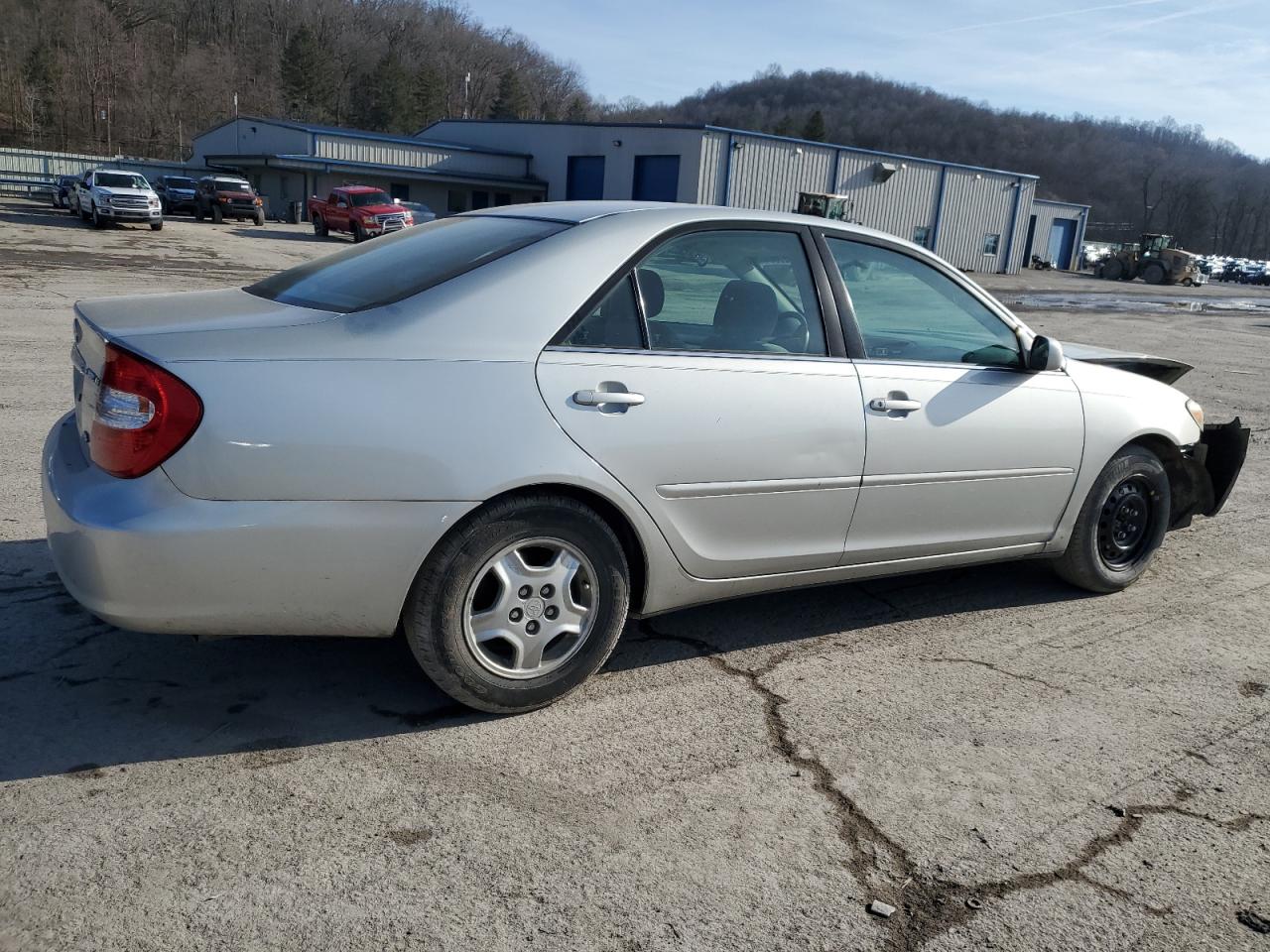 Изображение 3 2002 TOYOTA CAMRY LE 2002 с VIN 4T1BF32K92U519501