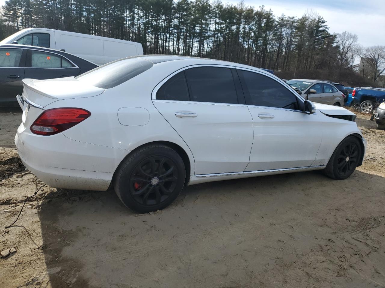 Obraz 3 z 2016 MERCEDES-BENZ C 300 4MATIC 2016 z VIN 55SWF4KB6GU160375