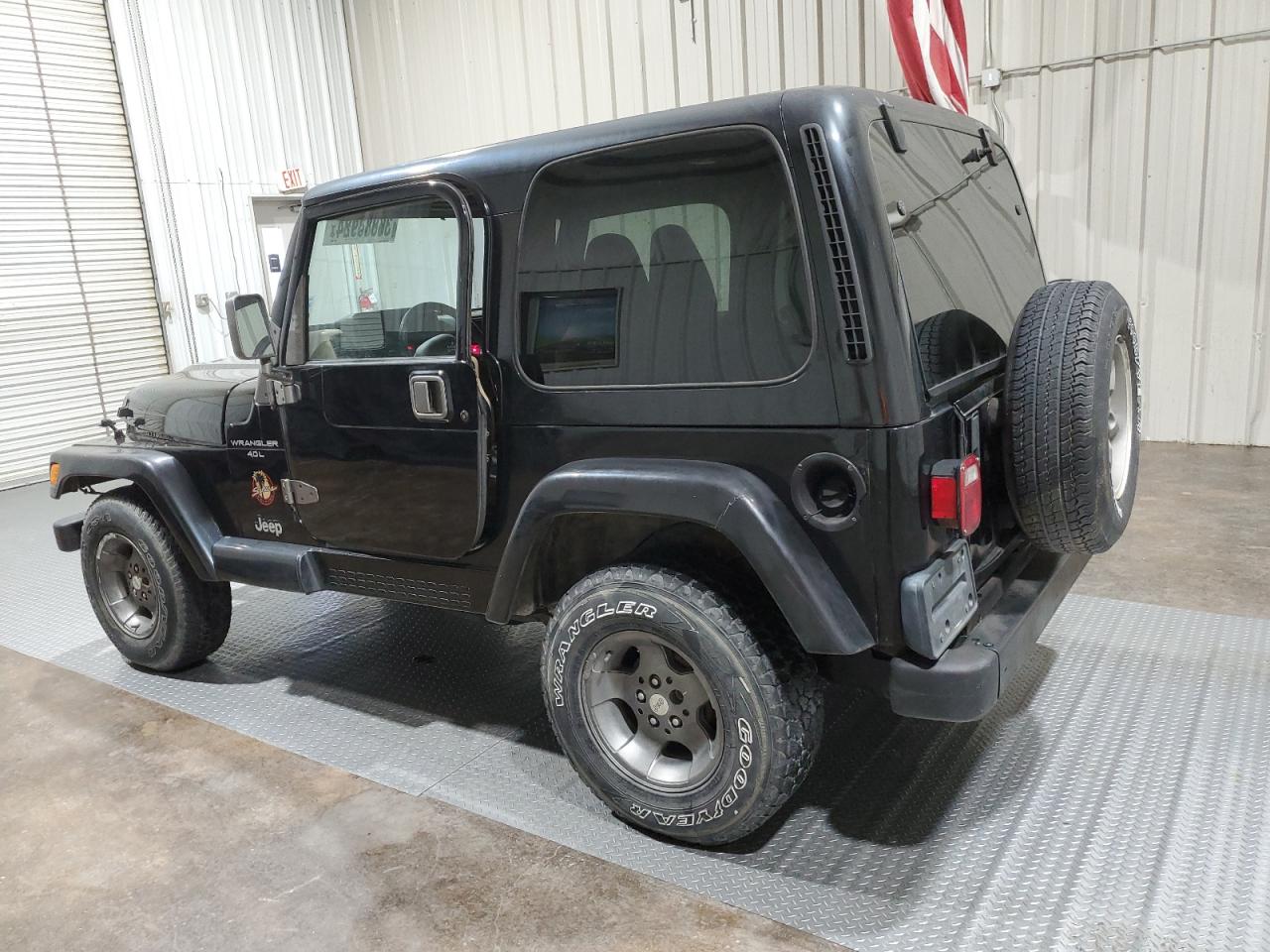 Изображение 2 1999 JEEP WRANGLER / TJ SAHARA 1999 с VIN 1J4FY49S7XP449783