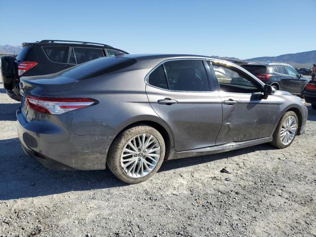 Obraz 3 z 2020 TOYOTA CAMRY XLE 2020 z VIN 4T1F31AKXLU519752