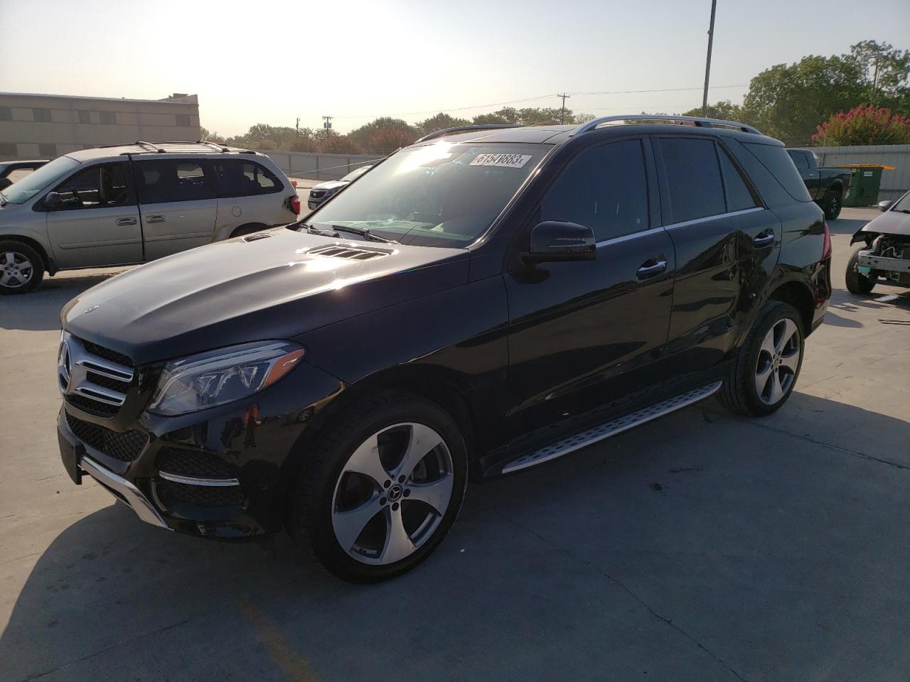 Obraz 1 z 2017 MERCEDES-BENZ GLE 350 4MATIC 2017 z VIN 4JGDA5HB3HA994632